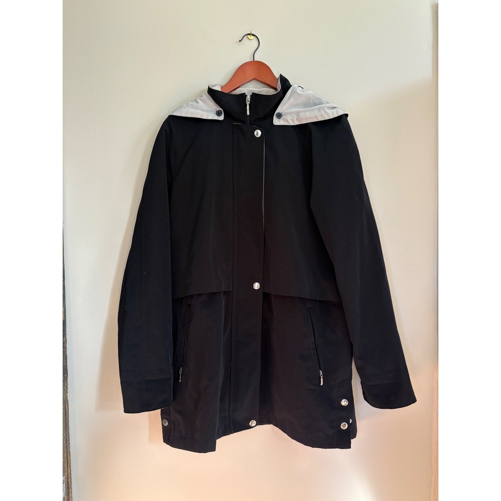 Liz Claiborne short black/beige coat with hood, decorative touches. Women large.